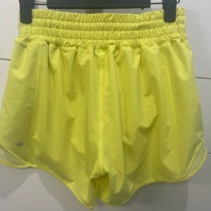 Lululemon shorts neon yellow size 4
